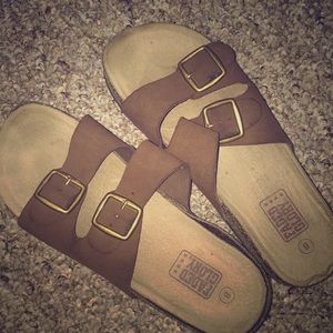 Fake berkinstokes💖